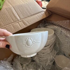 Set of (4) Anthropologie Cream Embossed Dinnerware Bowl